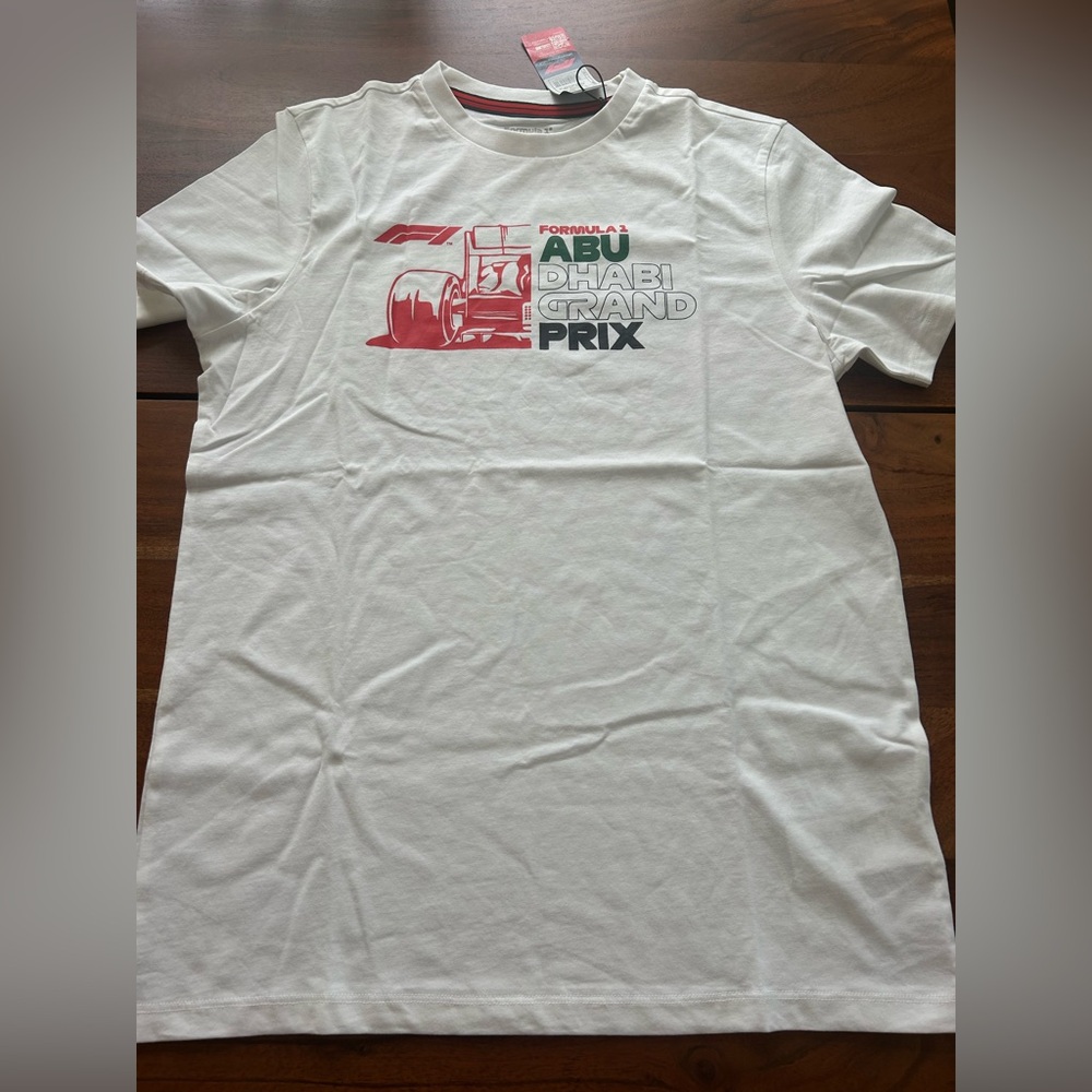 Formula 1 Abu Dhabi Tshirt NWT size medium